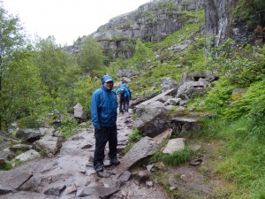Wet Rocks, Wet Charlie